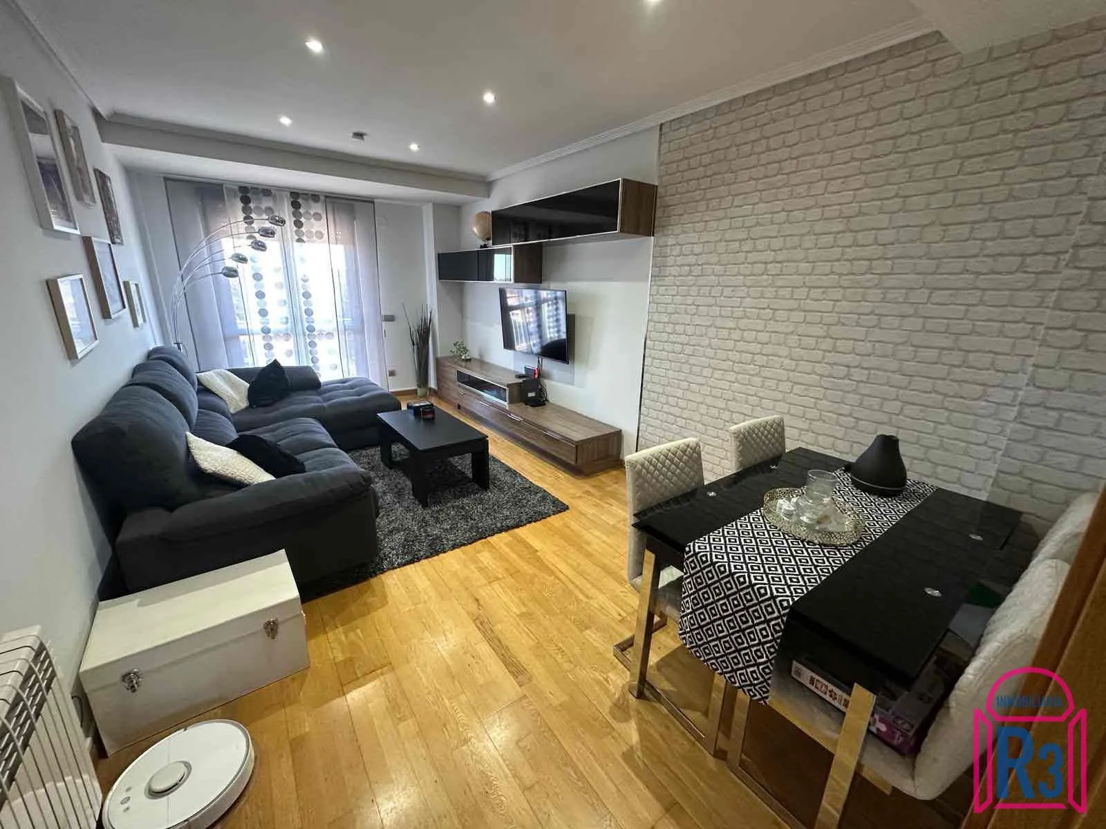 Wohnzimmer von Wohnungen zum Verkauf in Valverde de la Virgen mit Heizung, Terrasse und Abstellraum