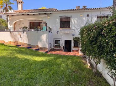 Bungalow con piscina in vendita a Paichi
