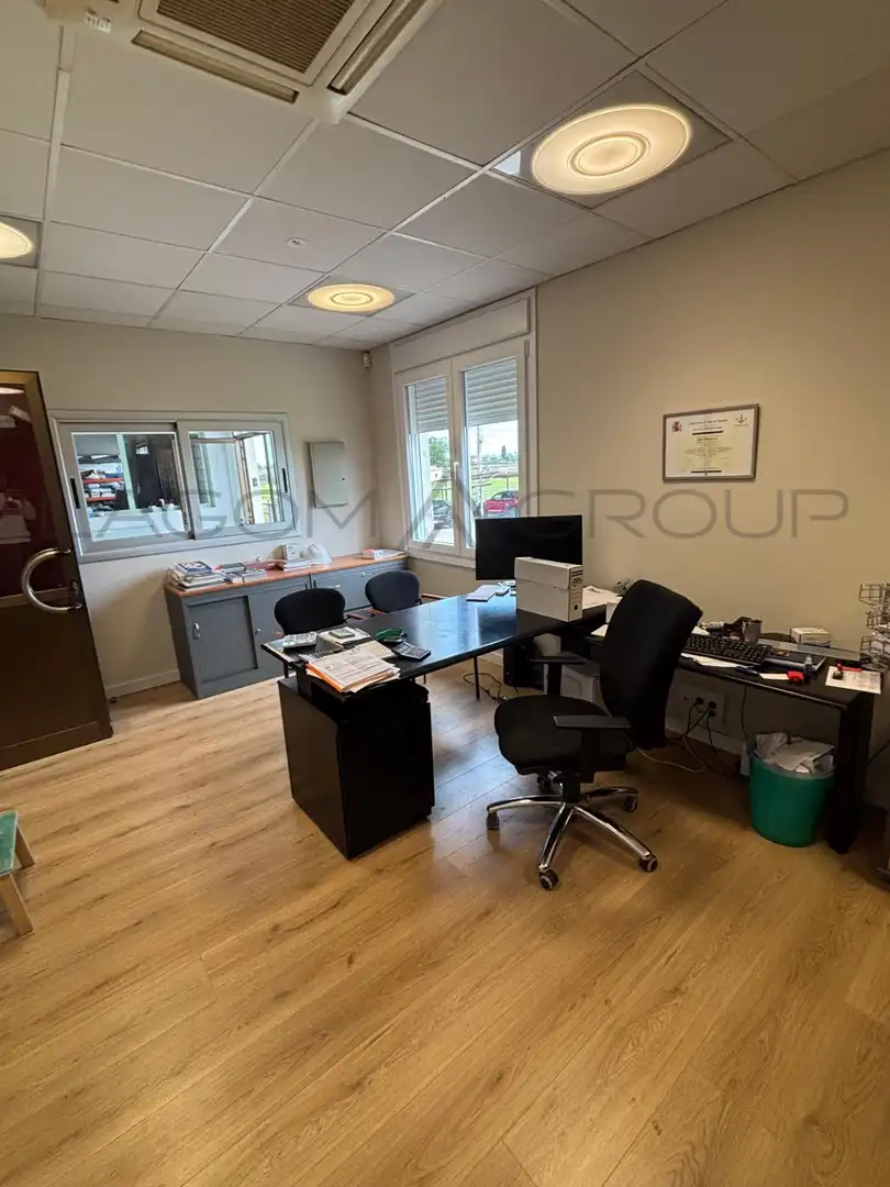 Nave industrial en venta en Lleida