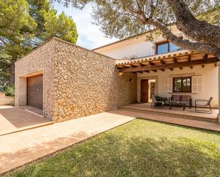 Vista exterior de Casa o xalet en venda en Manacor amb Aire condicionat, Terrassa i Piscina