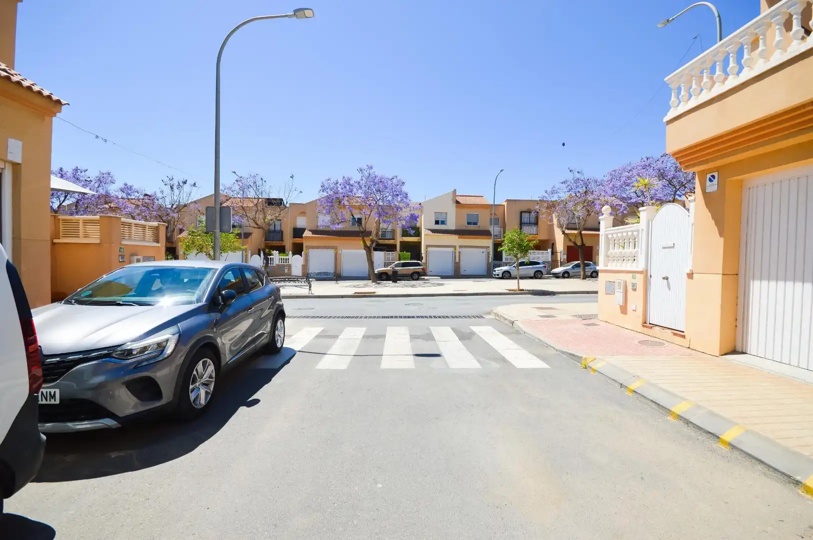 Außenansicht von Haus oder Chalet zum Verkauf in Huércal de Almería mit Klimaanlage, Heizung und Terrasse
