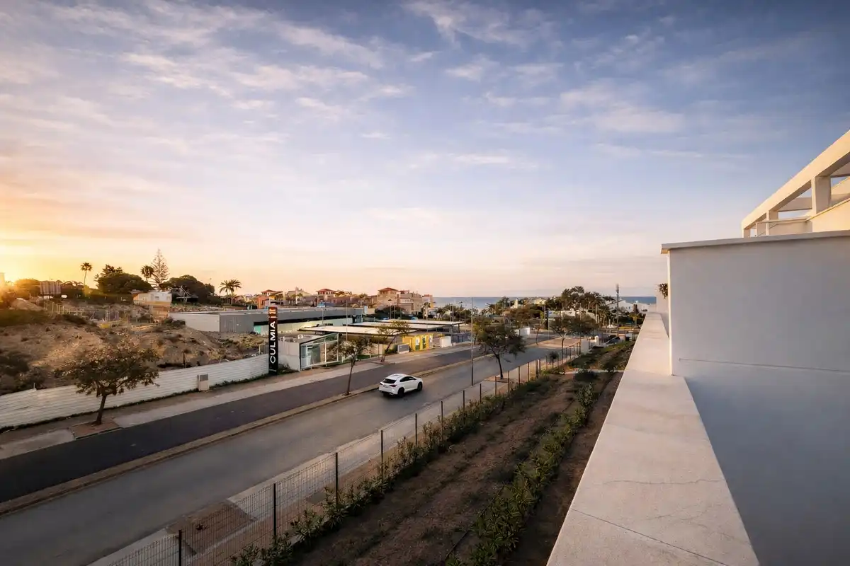 Flat with terrace for sale in Av. Blas de Lezo, imagen 3