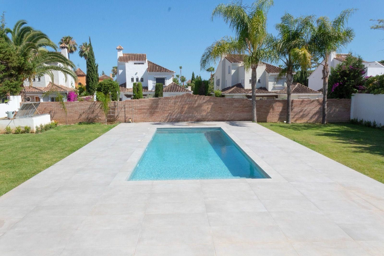 Piscina de Casa o xalet de lloguer en Marbella amb Jardí privat i Piscina