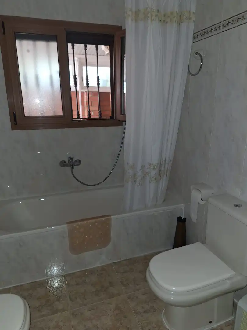 Bany de Casa o xalet de lloguer en Cambrils amb Moblat