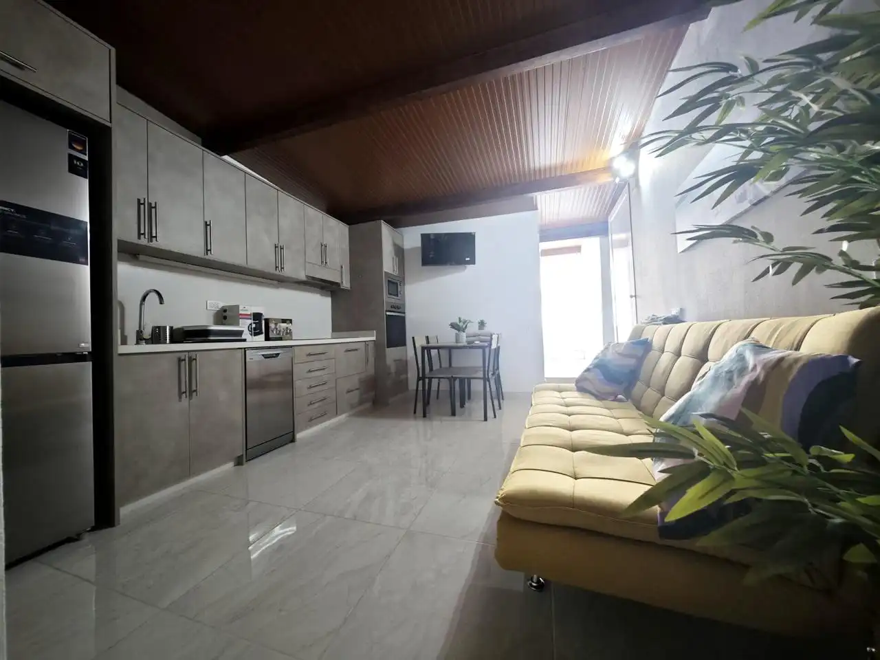 Kitchen of Flat for rent in San Bartolomé de Tirajana  with Air Conditioner, Terrace and Furnished