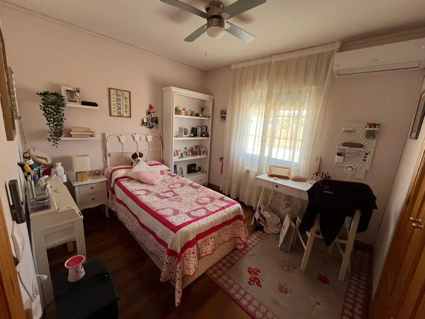 Bedroom of Detached homes for sale in San Román de los Montes  with Air Conditioner, Heating and Private garden
