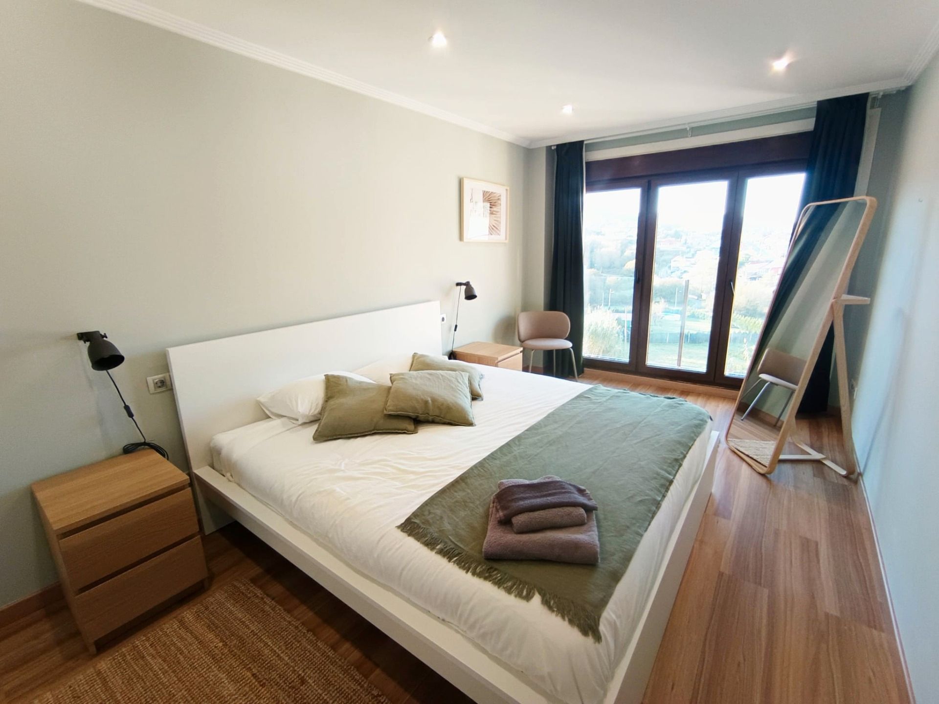 Bedroom of Flat for sale in Marín  with Heating, Terrace and Storage room