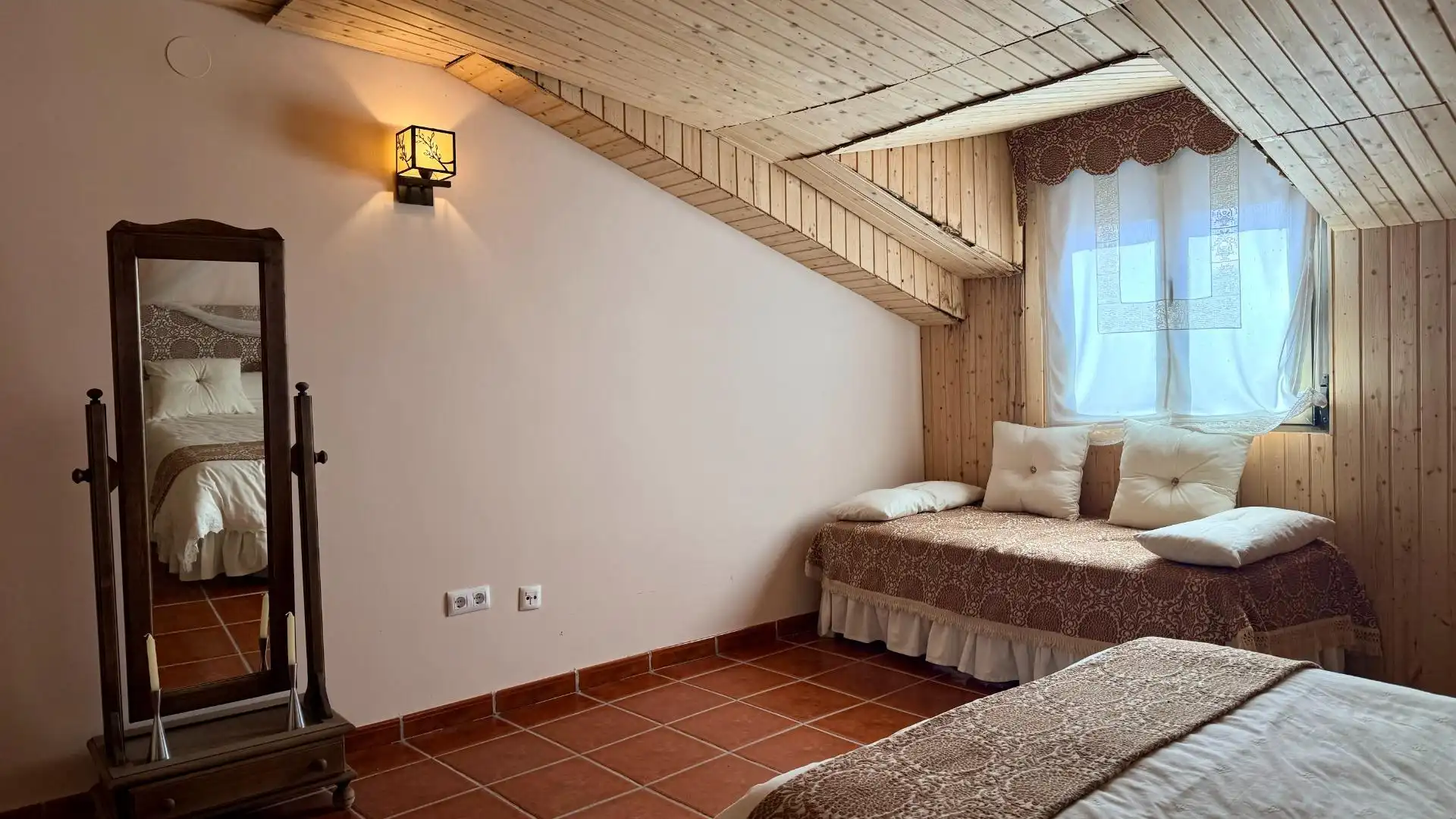 Habitación de Casa o chalet en venta en Lastras de Cuéllar con Calefacción, Jardín privado y Terraza