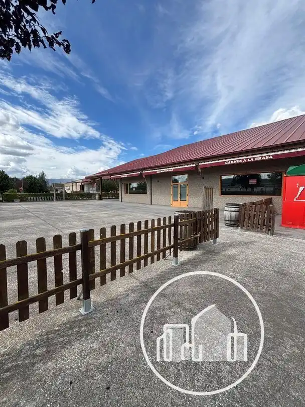 Local comercial en venta en Medina de Pomar, imagen 2