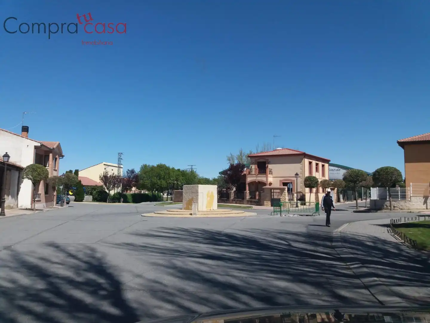 Außenansicht von Residential zum Verkauf in Valverde del Majano
