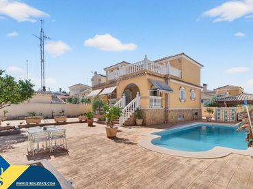 Villa avec piscine à vendre à Gran Alacant