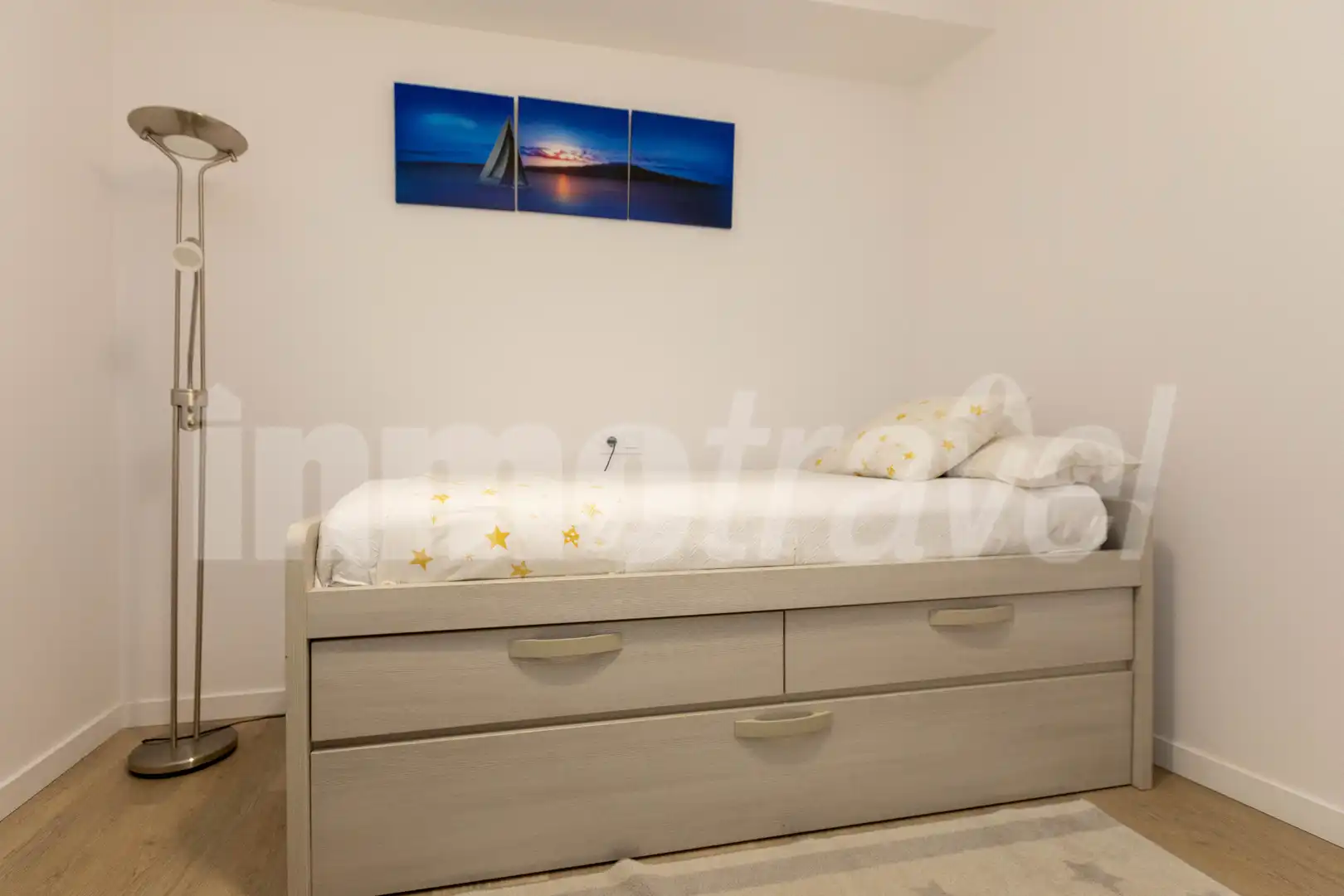 Bedroom of Flat for rent in Sanxenxo  with Heating, Parquet flooring and Furnished