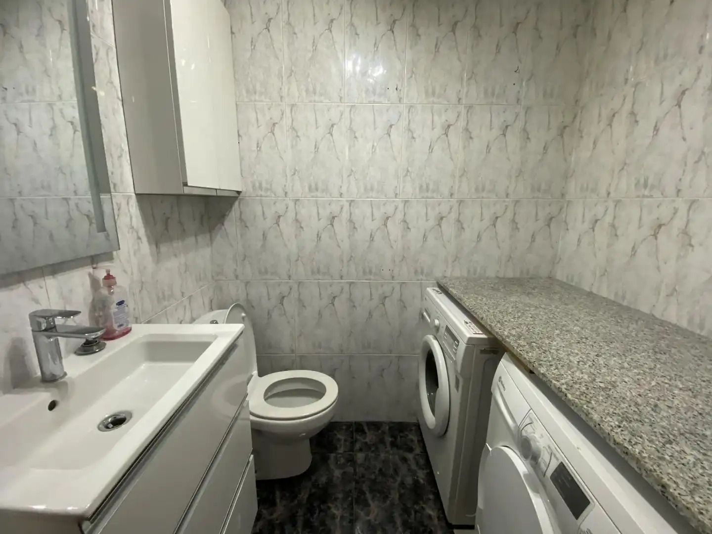 Baño de Piso en venta en Leioa con Calefacción, Jardín privado y Terraza