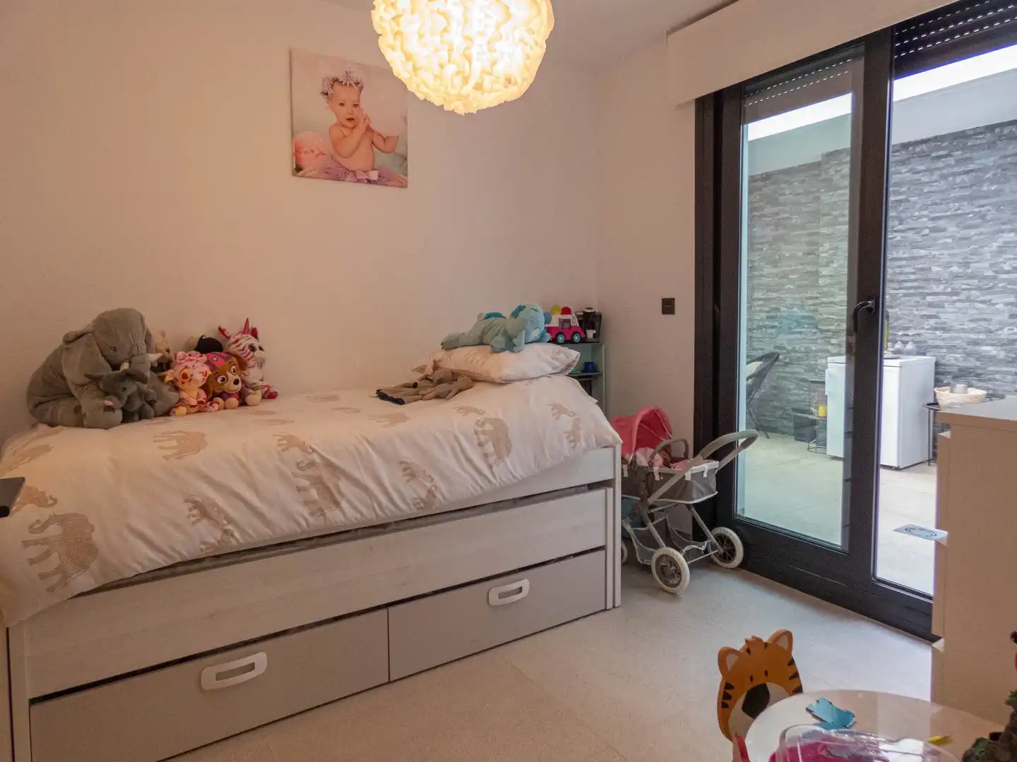 Dormitori de Apartament en venda en Guardamar del Segura amb Terrassa i Alarma