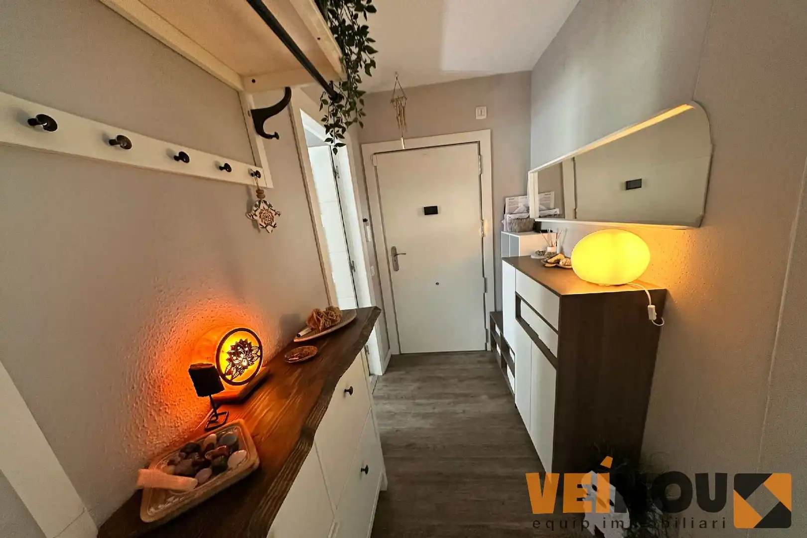 Flat for sale in Barcelona  with Air Conditioner, Parquet flooring and Balcony