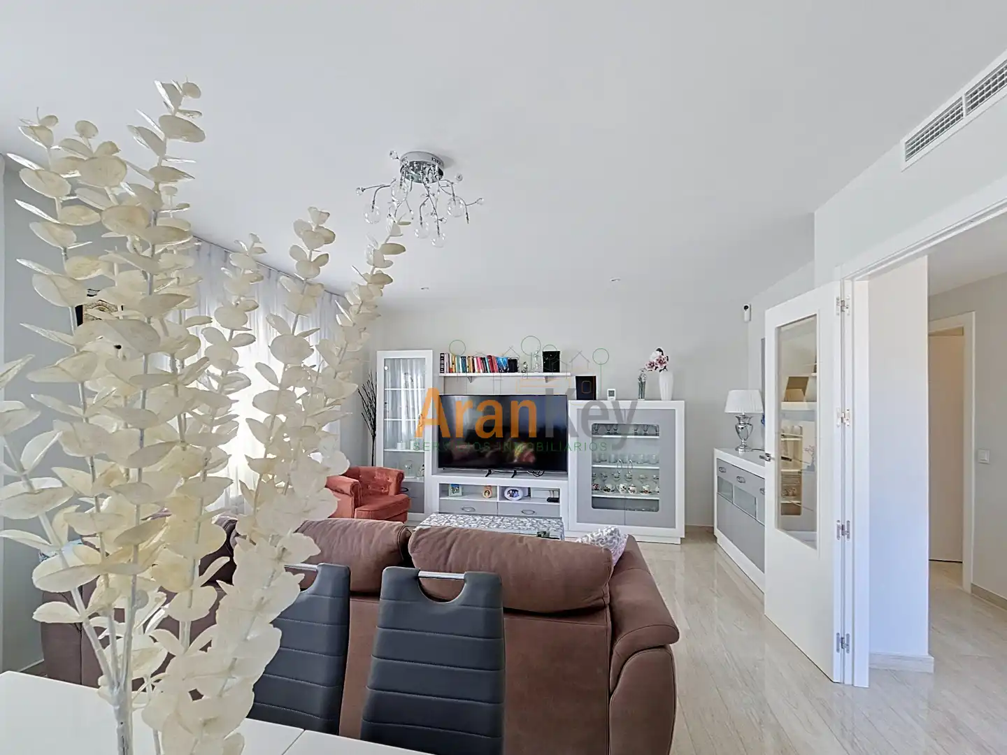 Chalet con balcón en venta en Calle de Alicante, imagen 8
