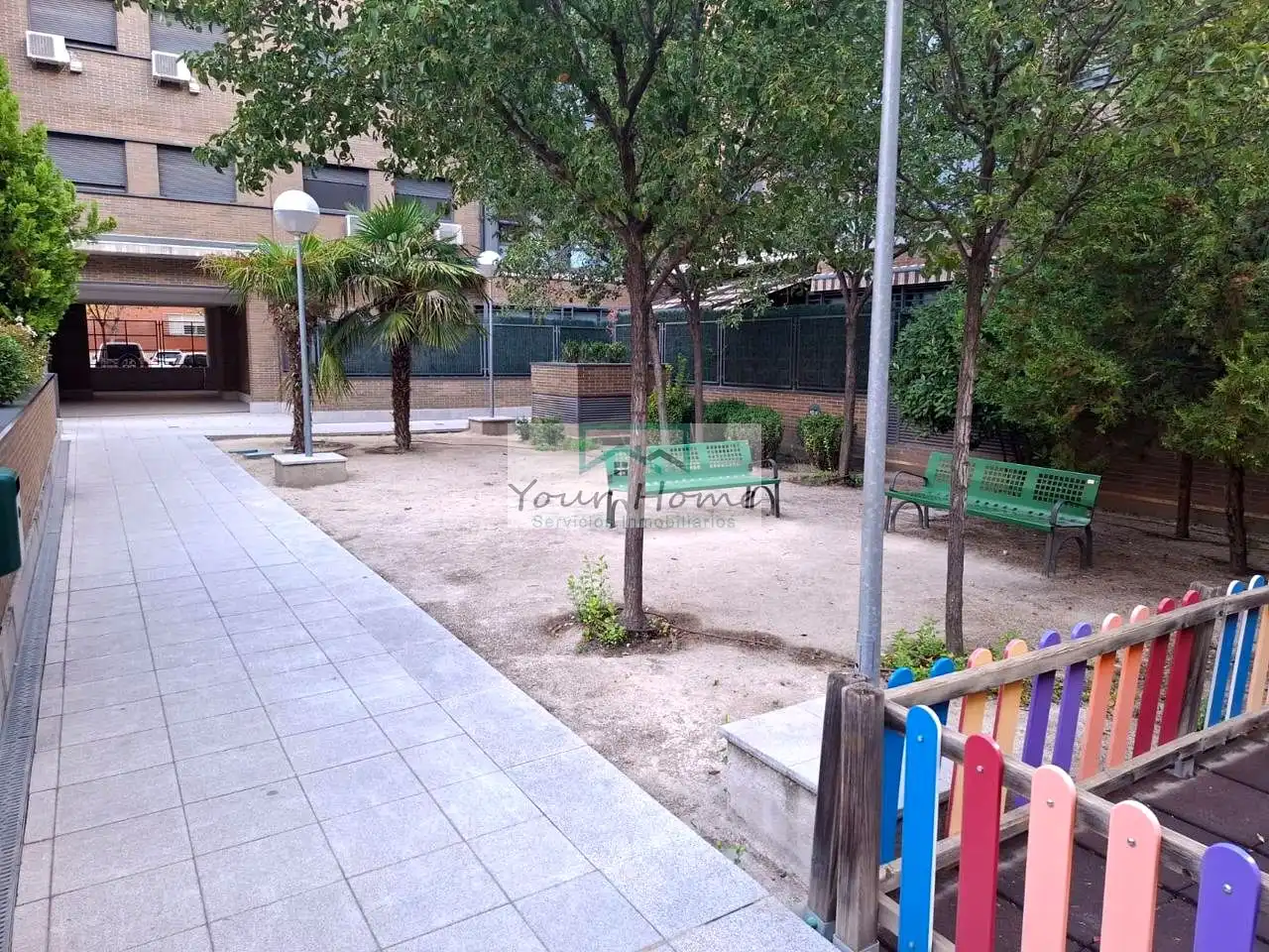 Vista exterior de Pis de lloguer en Torrejón de Ardoz amb Aire condicionat, Calefacció i Moblat