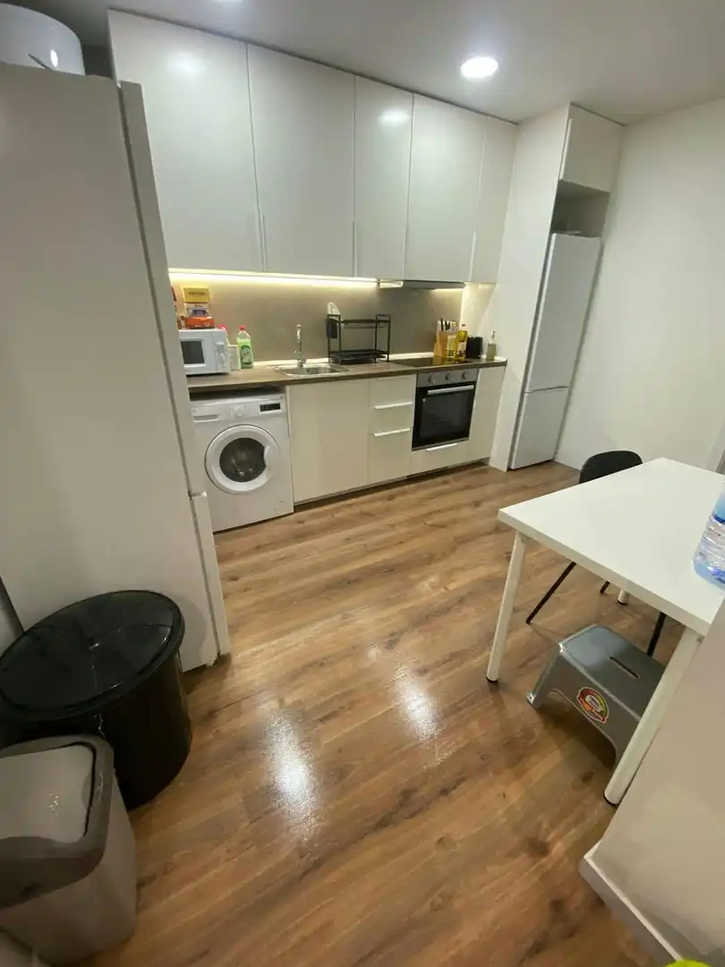 Kitchen of Flat for share in Badalona  with Heating and Washing machine