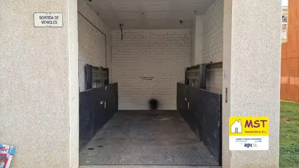 Parkplatz mit Aufzug zum Verkauf in Passeig Ramon Vall, imagen 6