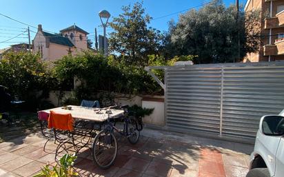 Jardí de Planta baixa en venda en Vilanova i la Geltrú amb Jardí privat, Terrassa i Balcó