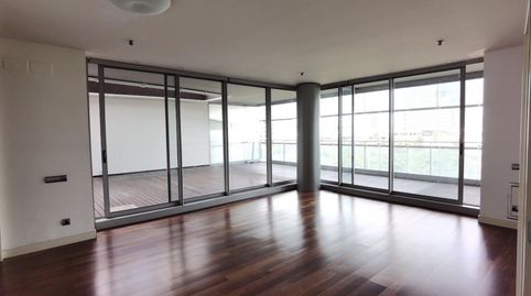 Foto 4 de Pis de lloguer amb opció a compra a Diagonal Mar i el Front Marítim del Poblenou, Barcelona Capital