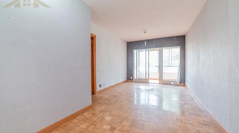 Foto 4 de Piso en venta en San Benito - Soledad - Hispanidad, Madrid