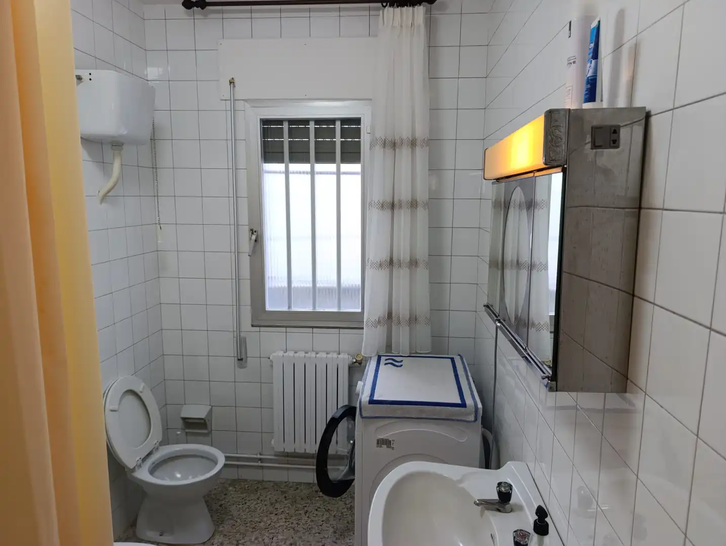 Baño de Casa o chalet en venta en O Saviñao  con Calefacción, Jardín privado y Terraza