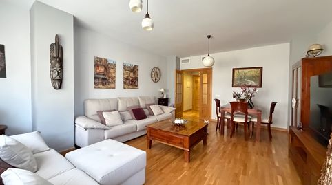 Foto 2 von Wohnung zum Verkauf in Calle Cardenal de Carvajal, Miralvalle - Av. Virgen del Puerto - La Data, Plasencia