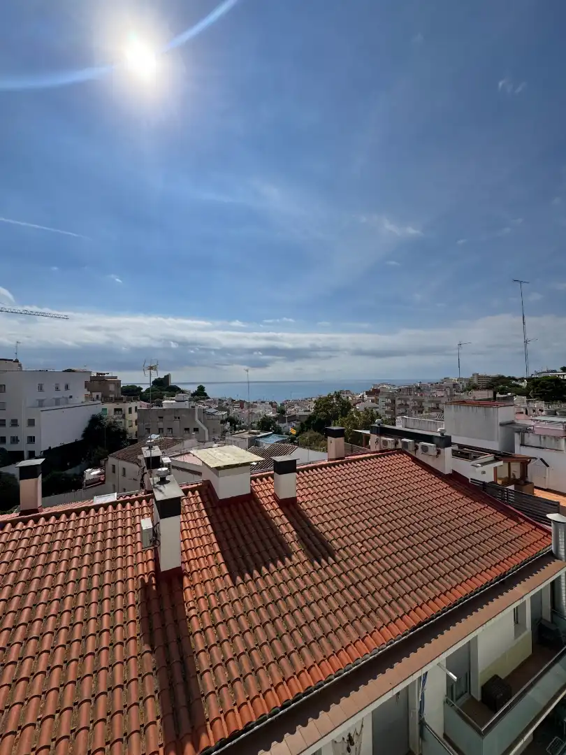 Vista exterior de Pis en venda en Sant Pol de Mar amb Aire condicionat, Calefacció i Terrassa