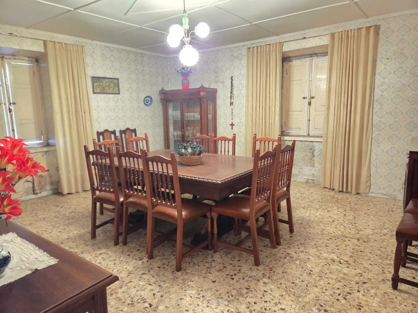 Menjador de Casa o xalet en venda en Barreiros amb Jardí privat, Traster i Moblat