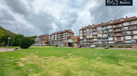 Bajo en venta con terraza y piscinas en urbanización privada en Beranga, imatge 2