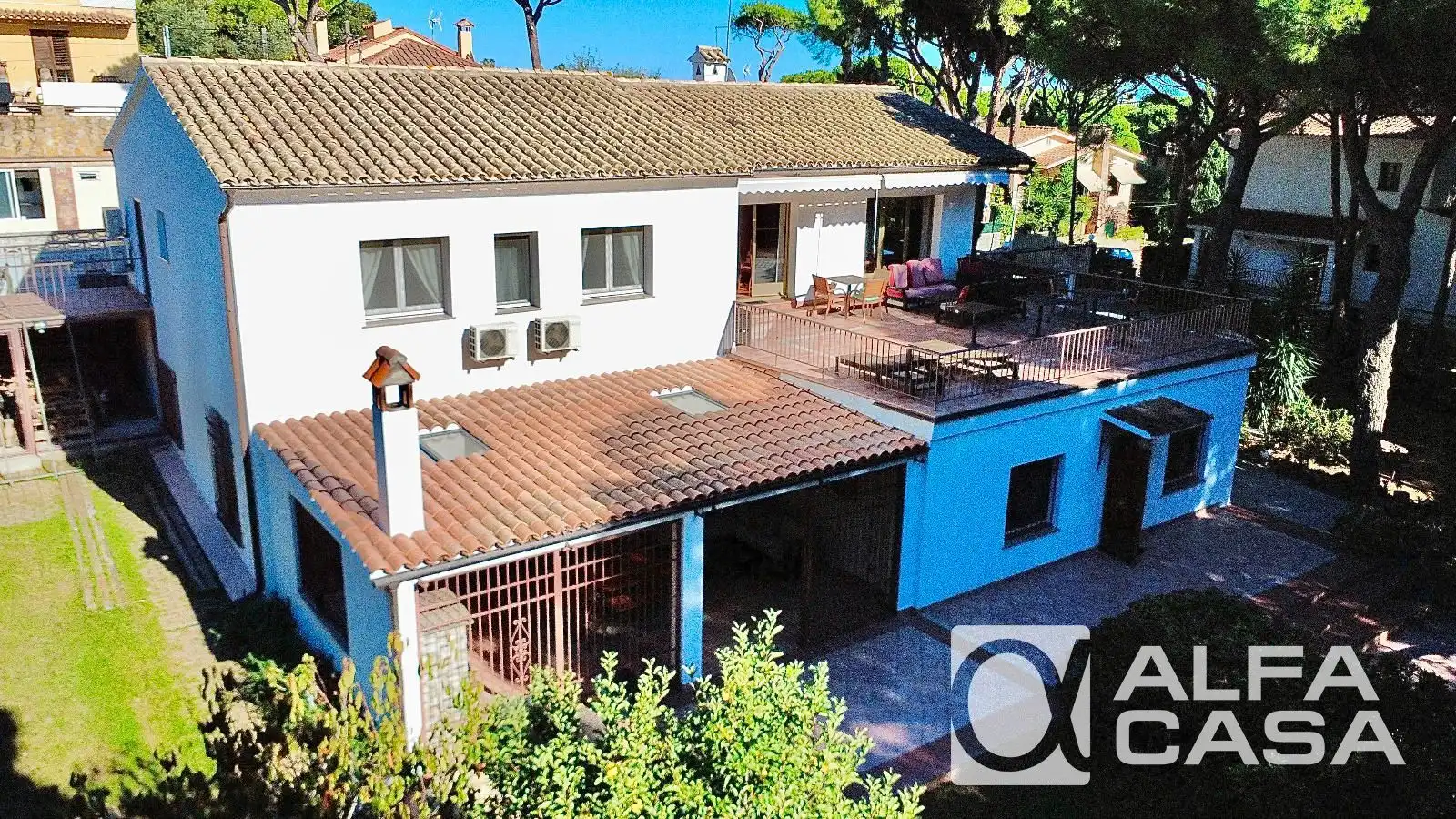 Casa amb terrassa en venda a Castell d'Aro