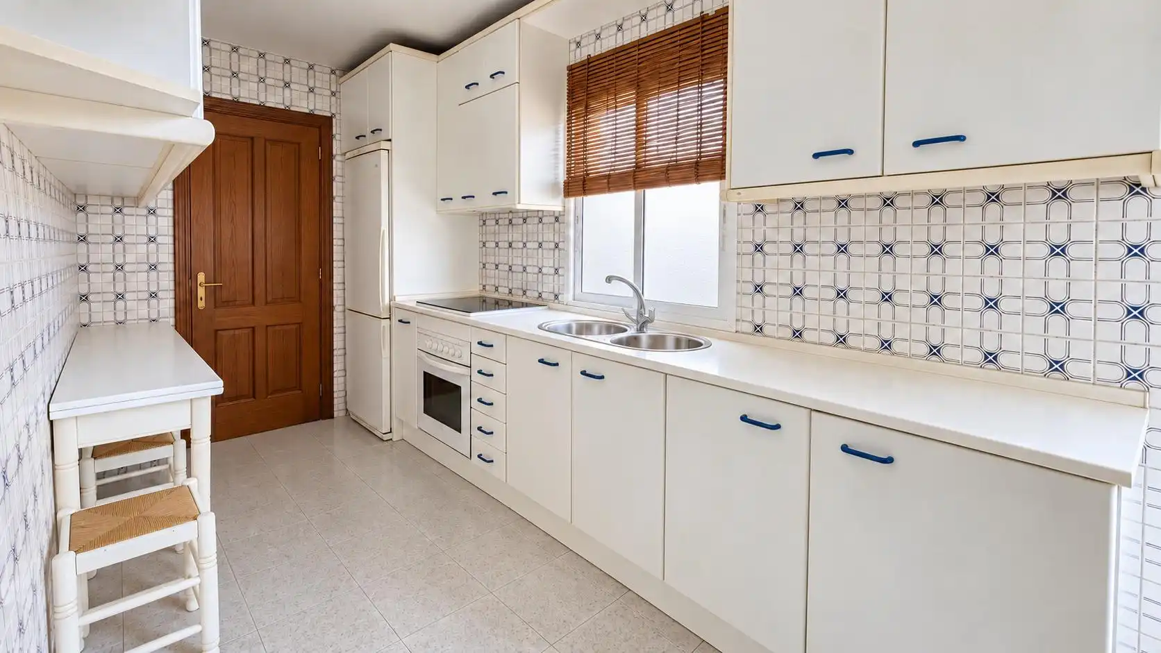 Cuina de Apartament en venda en Cartagena amb Moblat