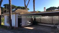 Exterior view of House or chalet for sale in Chiclana de la Frontera