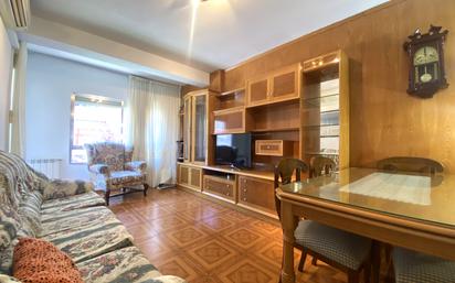 Sala d'estar de Pis en venda en Alcobendas amb Aire condicionat i Terrassa