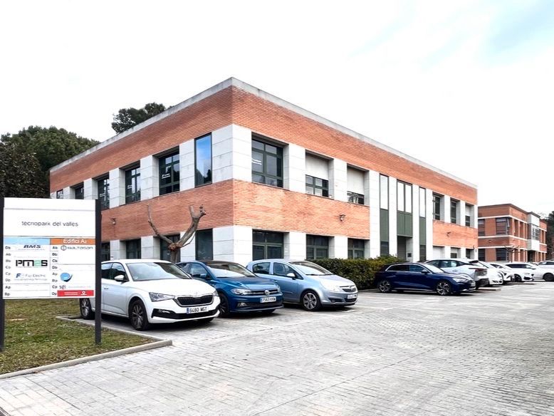 Exterior view of Office to rent in Cerdanyola del Vallès