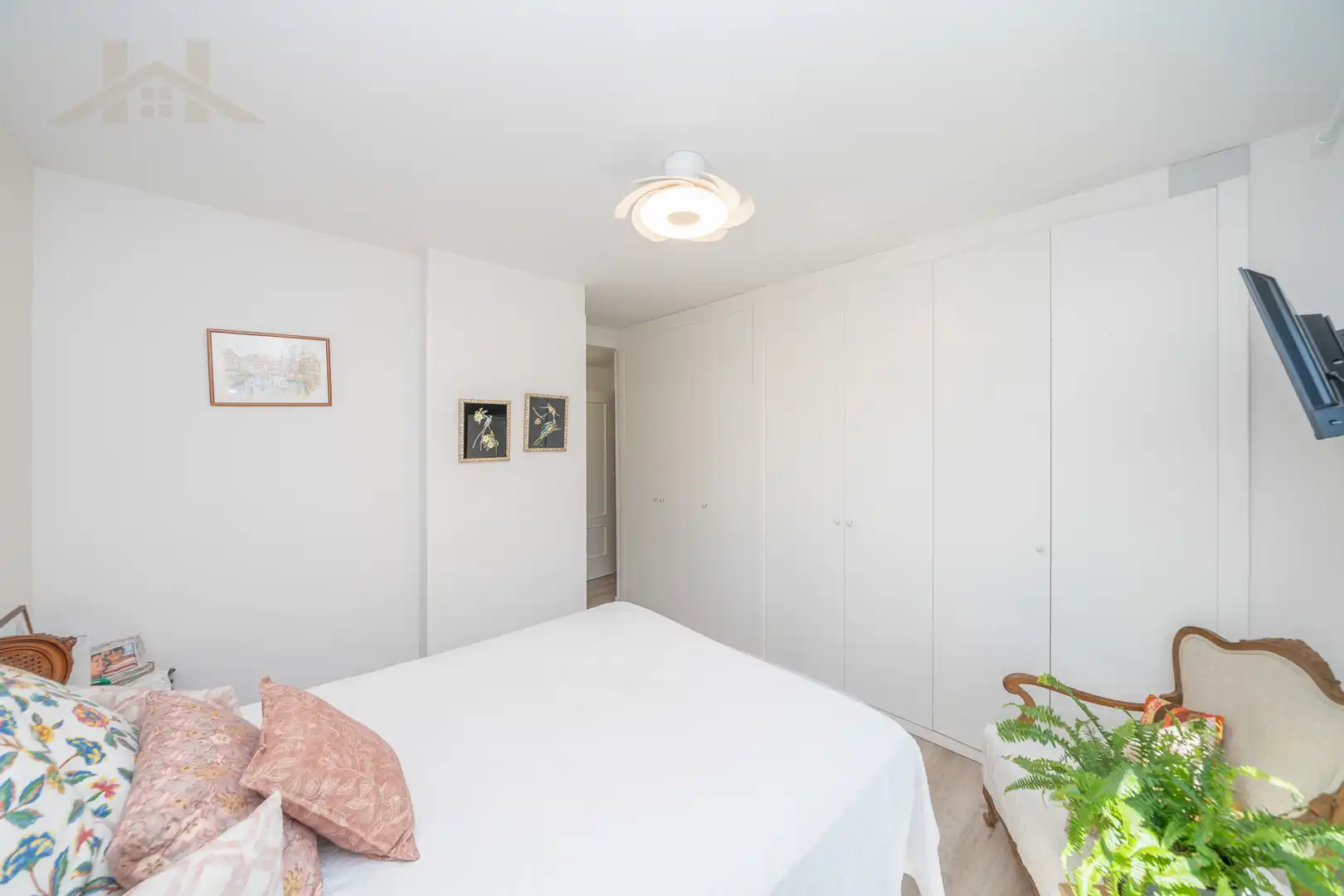 Habitación de Piso en venta en San Lorenzo de El Escorial con Aire acondicionado, Jardín privado y Amueblado