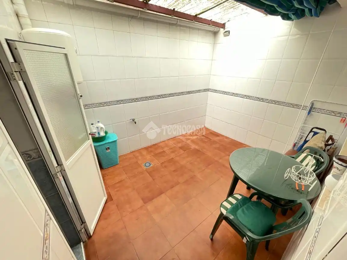Casa adosada en venta en Badajoz con Aire acondicionado