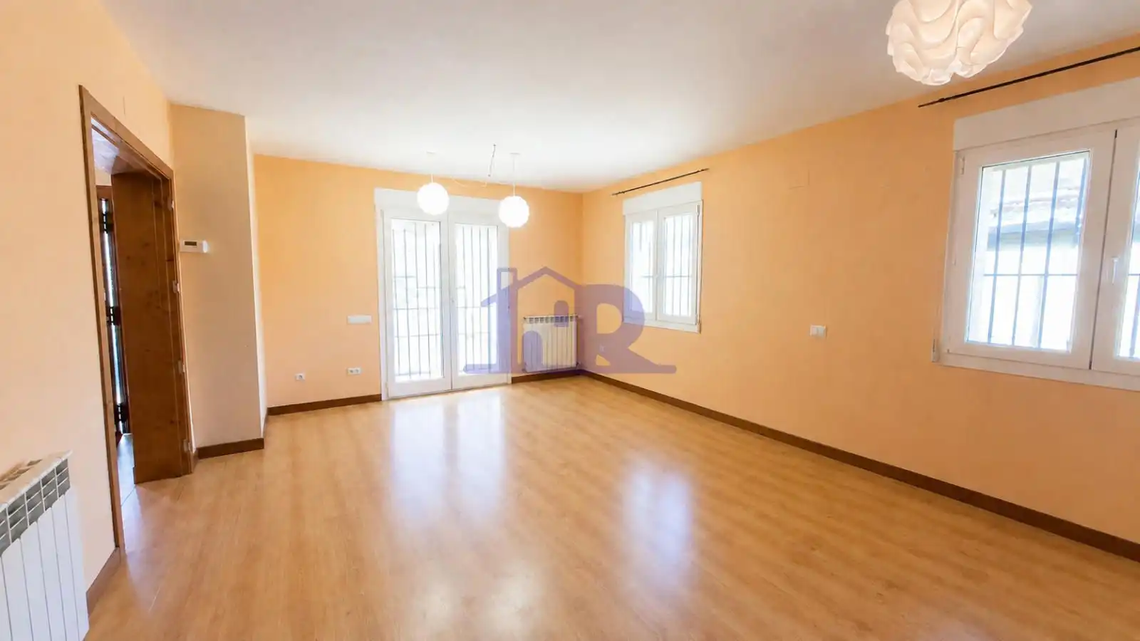 Adosado con jardín en venta en Rio (Arcas), imagen 3