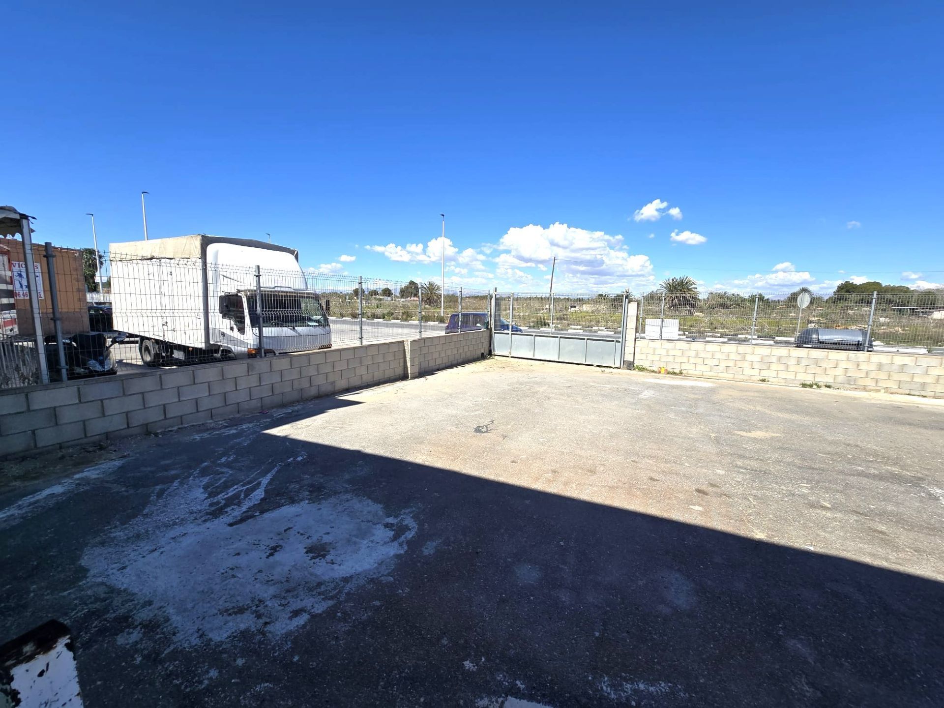 Nau industrial en venda a Noroeste