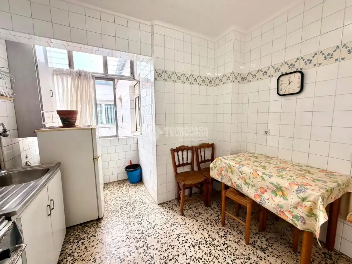 Cocina de Piso en venta en Santander con Calefacción y Parquet