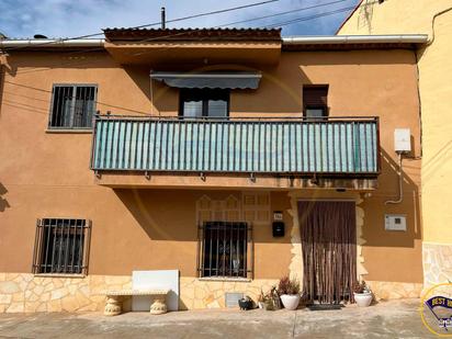 Vista exterior de Finca rústica en venda en Villar y Velasco amb Calefacció i Balcó