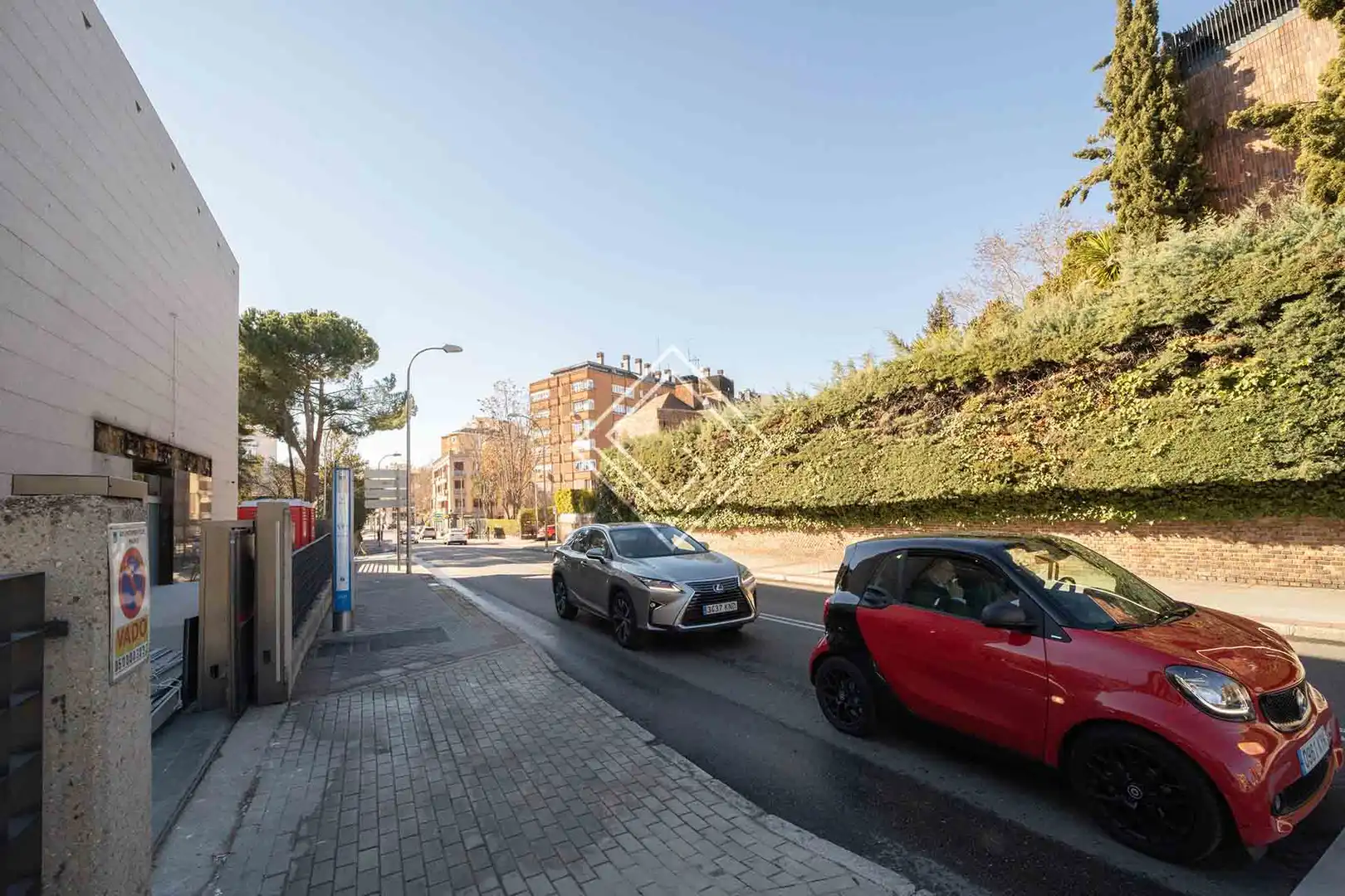Vista exterior de Casa o chalet en venta en Madrid