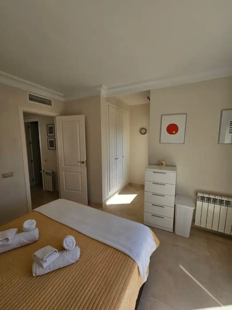 Dormitori de Casa adosada de lloguer en San Javier amb Aire condicionat, Jardí privat i Terrassa
