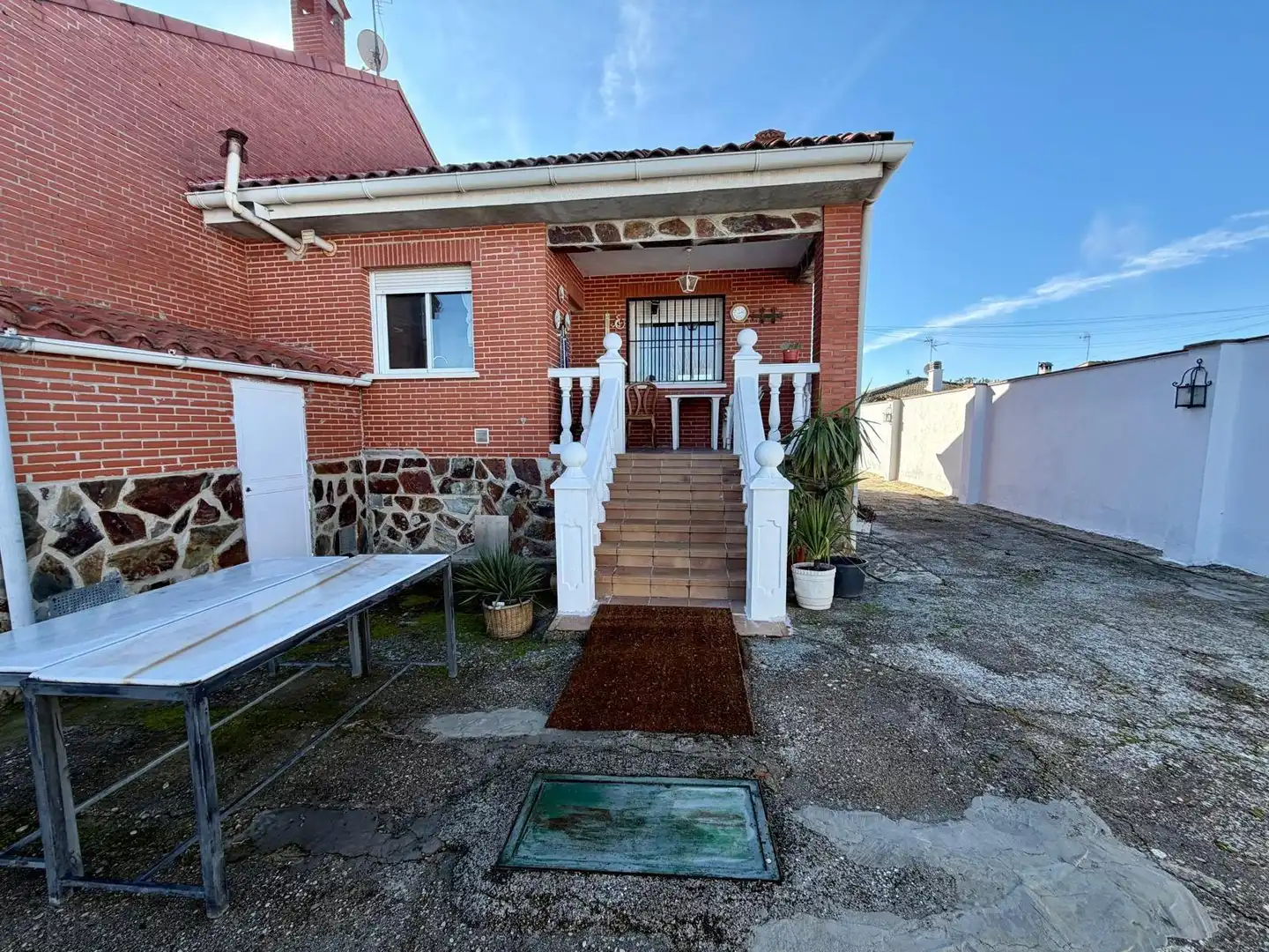 Chalet con piscina en venta en Chozas de Canales, imagen 15