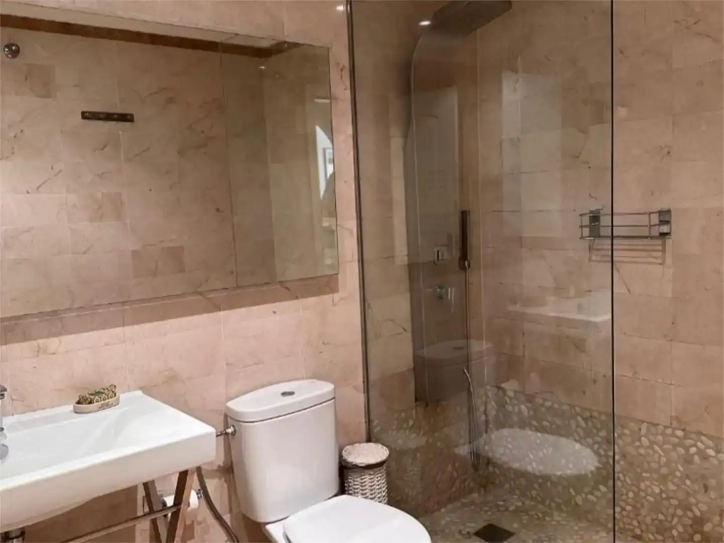 Badezimmer von Wohnungen zum Verkauf in Jávea / Xàbia mit Klimaanlage, Schwimmbad und Balkon