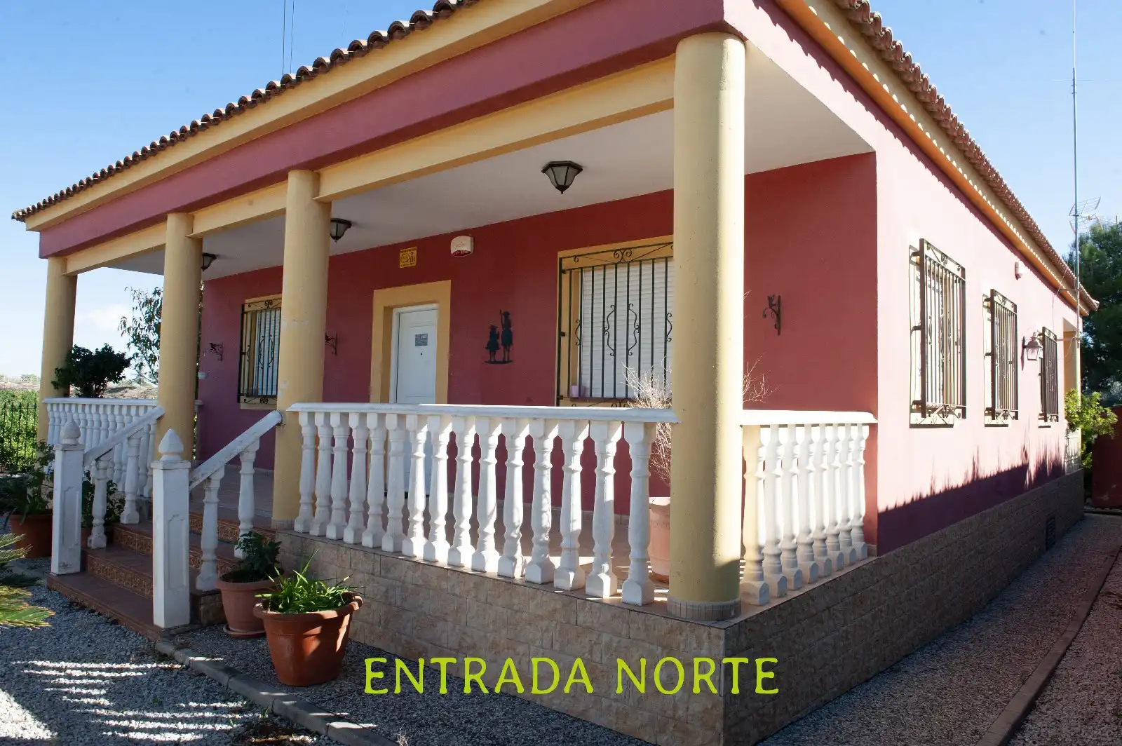 Villa con giardino in vendita a Calle Montalbán, imagen 2