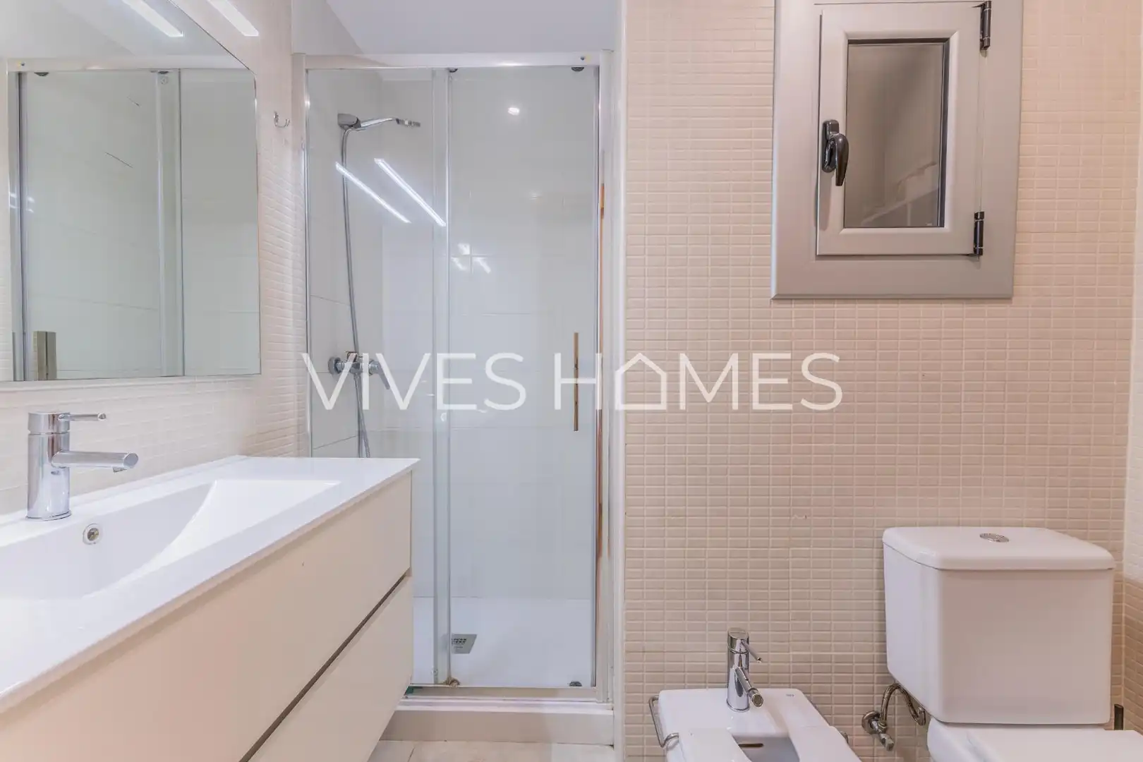Baño de Piso en venta en Caldes d'Estrac con Calefacción, Terraza y Trastero