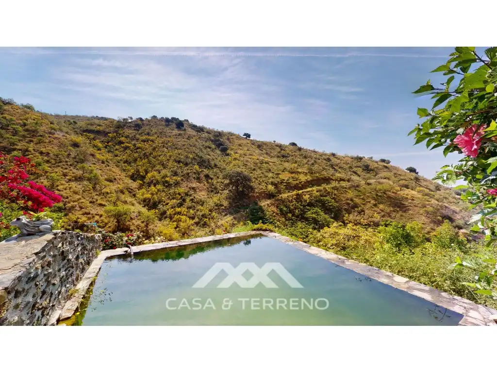 Piscina de Casa o xalet en venda en Moclinejo amb Piscina