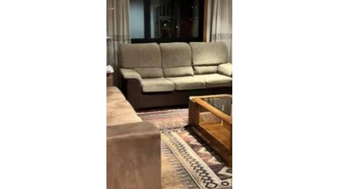 Foto 2 de Pis de lloguer a As Lagoas, Ourense